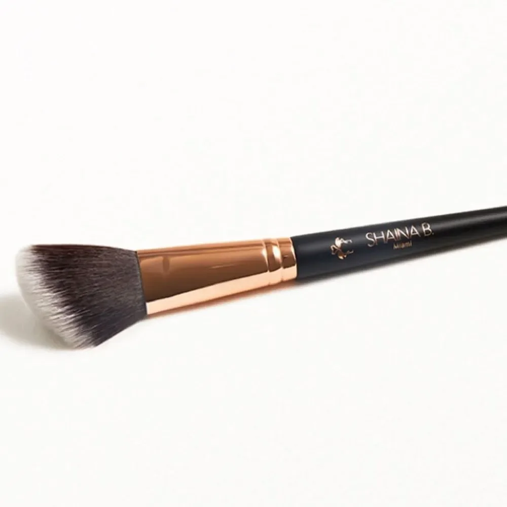 3/$20💘 Shaina B Miami Contour Brush